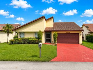 7003 GOLF POINTE Circle, Tamarac, FL 33321