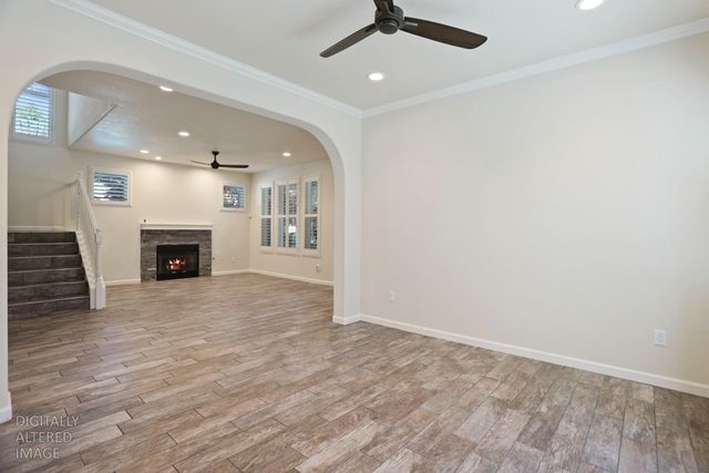 4001 Steamboat Cove Ln, Stockton, CA 95219