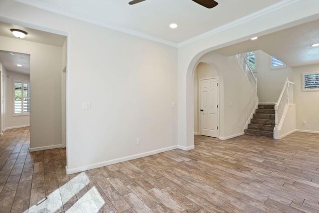 4001 Steamboat Cove Ln, Stockton, CA 95219