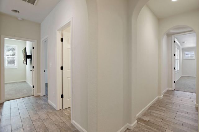 4001 Steamboat Cove Ln, Stockton, CA 95219