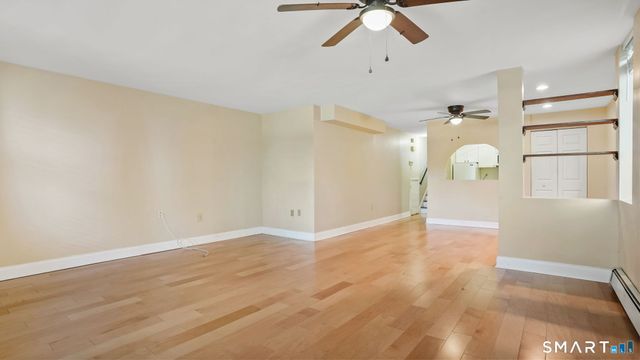 25 Ellsworth Street 6, Bridgeport, CT 06605