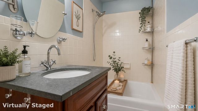 25 Ellsworth Street 6, Bridgeport, CT 06605