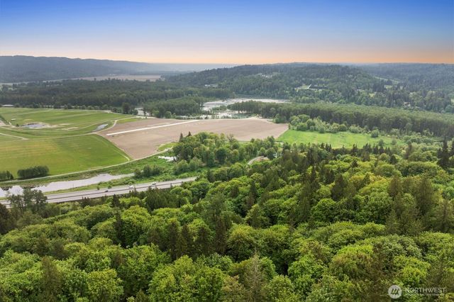 14933 SE 180th Place SE, Snohomish, WA 98290