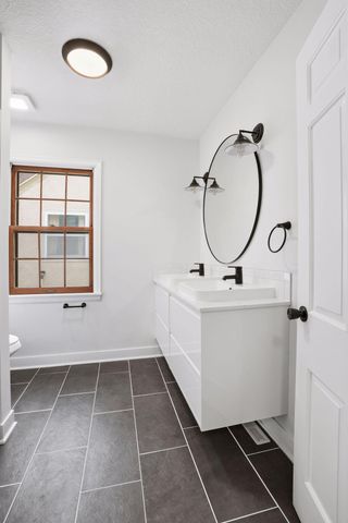 5544 32nd Avenue S, Minneapolis, MN 55417