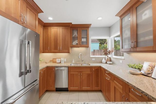 1432 Fifth Avenue, Belmont, CA 94002