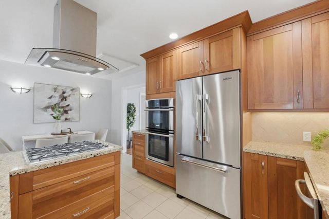 1432 Fifth Avenue, Belmont, CA 94002