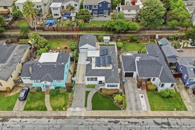 1432 Fifth Avenue, Belmont, CA 94002