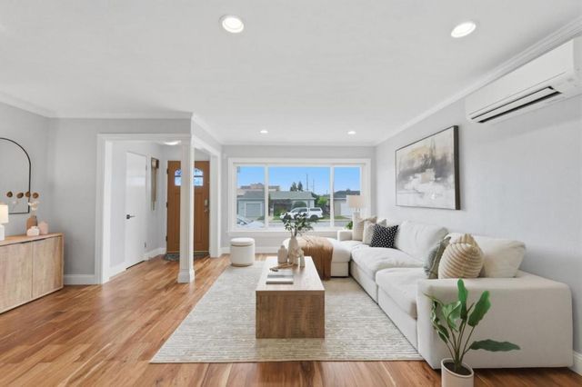 1432 Fifth Avenue, Belmont, CA 94002