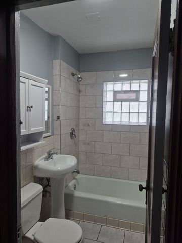 2813 S Lawndale Avenue GARDEN, Chicago, IL 60623