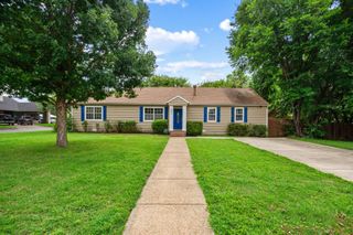 402 S Walker Street, Mesquite, TX 75149