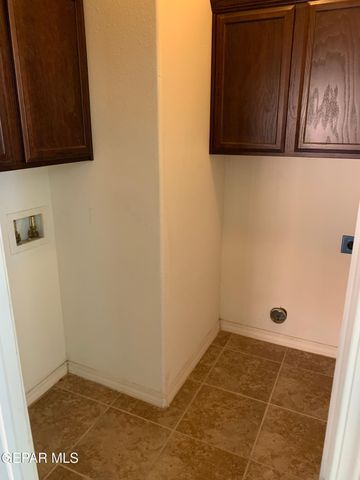 14657 SPANISH POINT Drive, El Paso, TX 79938