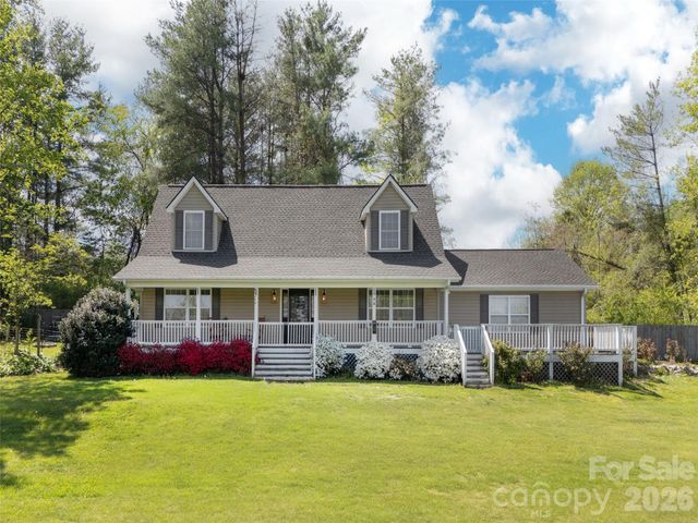 5 Pottery Terrace Trail, Flat Rock, NC 28731