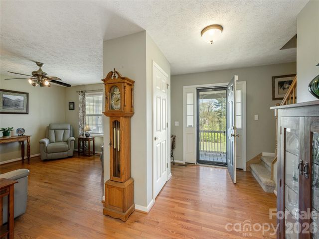 5 Pottery Terrace Trail, Flat Rock, NC 28731
