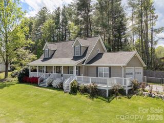 5 Pottery Terrace Trail, Flat Rock, NC 28731