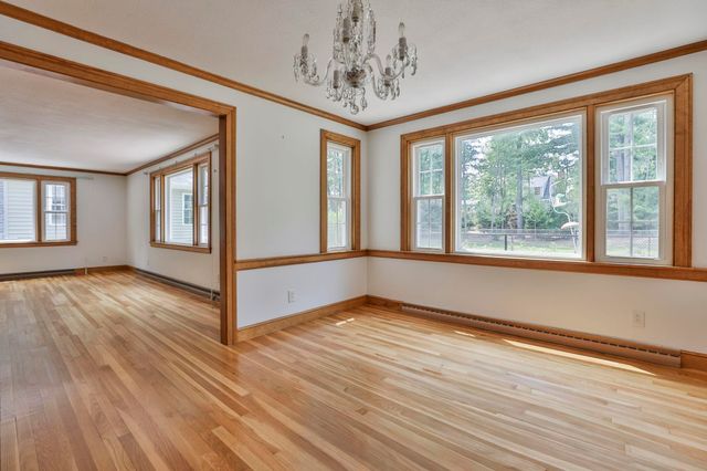 28 Beverlee Drive, Nashua, NH 03064