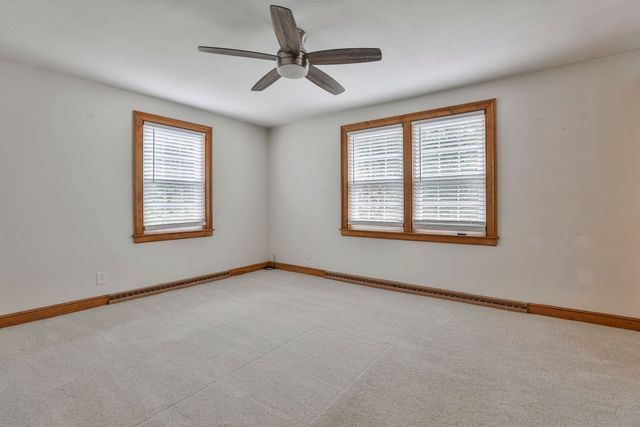 28 Beverlee Drive, Nashua, NH 03064