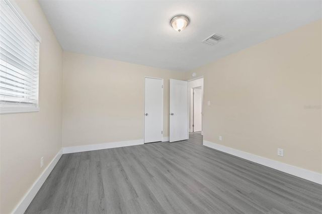 700 OAKLAND ROAD, Altamonte Springs, FL 32701