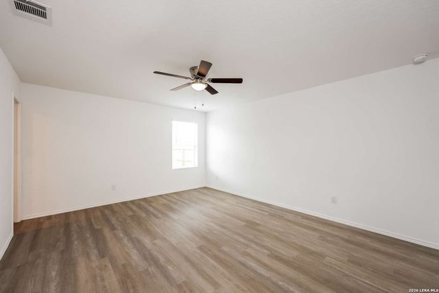 10415 McClintock, Converse, TX 78109
