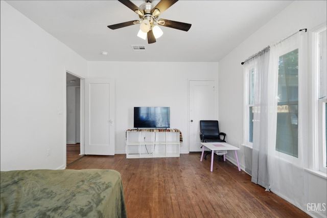 228 Haybert Court, Bakersfield, CA 93308