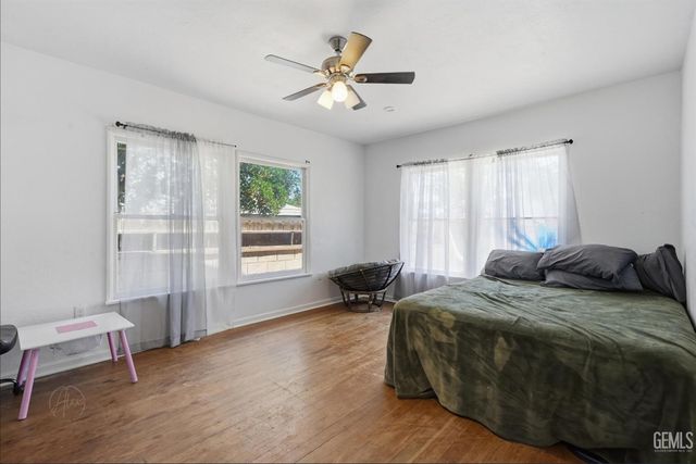 228 Haybert Court, Bakersfield, CA 93308