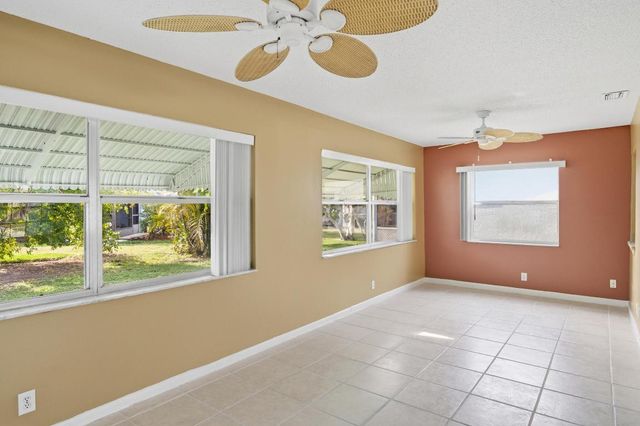 7288 Pine Park Drive N, Lake Worth, FL 33467