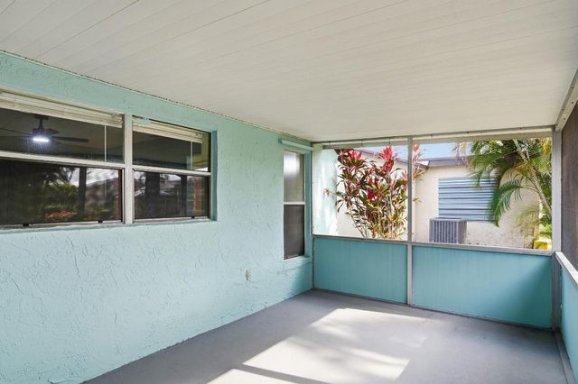 7288 Pine Park Drive N, Lake Worth, FL 33467