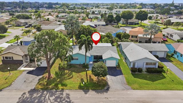 7288 Pine Park Drive N, Lake Worth, FL 33467