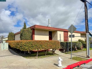 247 Rodeo Ave, Rodeo, CA 94572