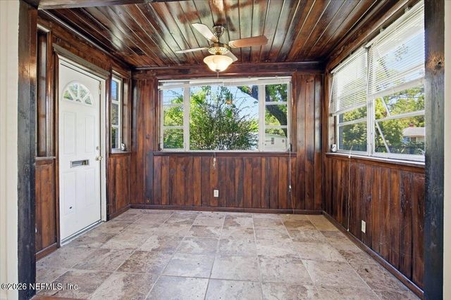 2432 ELLINGTON Avenue, Jacksonville, FL 32209