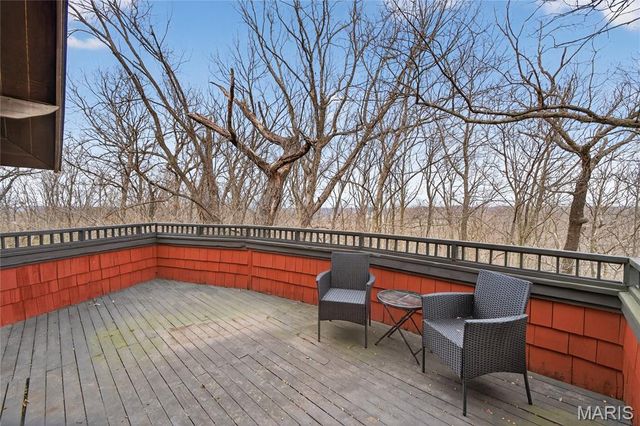 8 Grandview Trail, Eureka, MO 63025