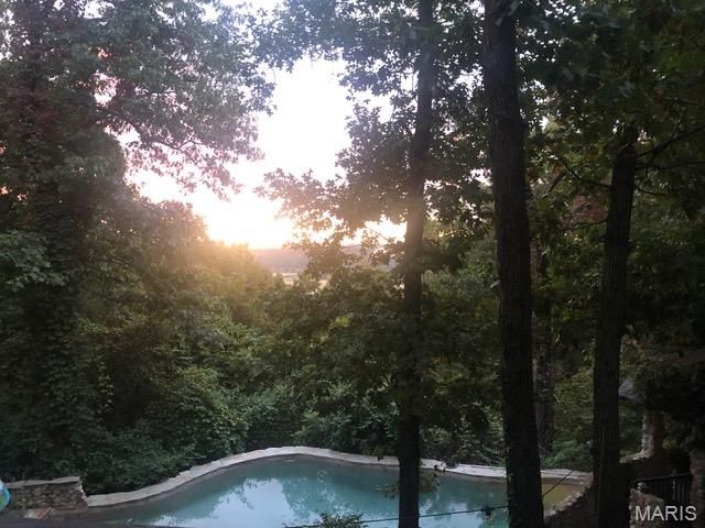 8 Grandview Trail, Eureka, MO 63025