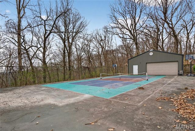 8 Grandview Trail, Eureka, MO 63025