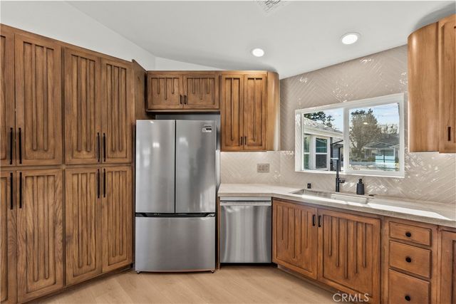 25072 Atwood, Newhall, CA 91321