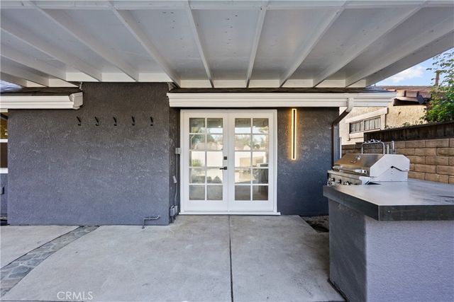 25072 Atwood, Newhall, CA 91321