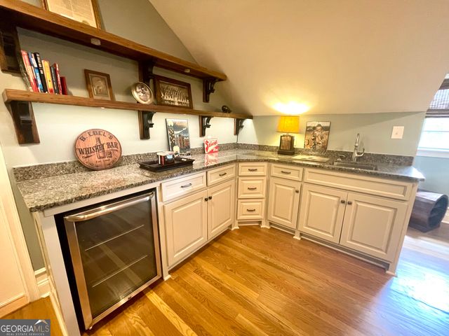 377 Old Club Road S, Macon, GA 31210