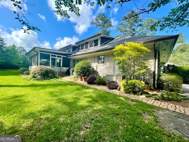 377 Old Club Road S, Macon, GA 31210