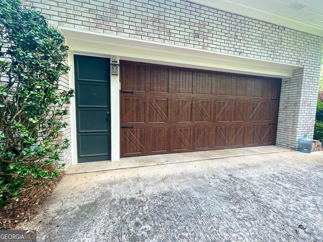 377 Old Club Road S, Macon, GA 31210