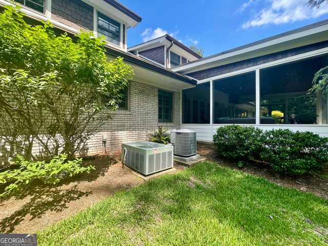 377 Old Club Road S, Macon, GA 31210