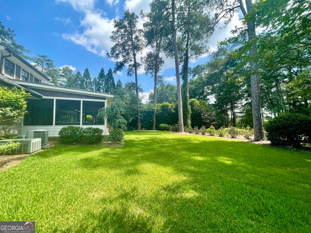 377 Old Club Road S, Macon, GA 31210