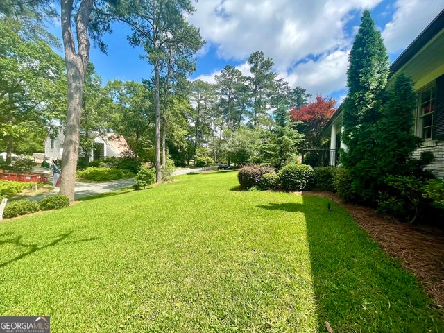 377 Old Club Road S, Macon, GA 31210