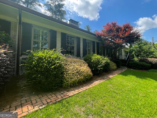 377 Old Club Road S, Macon, GA 31210