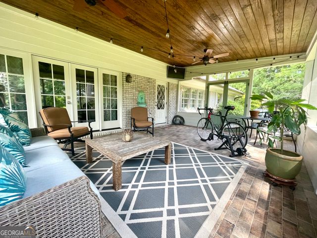 377 Old Club Road S, Macon, GA 31210