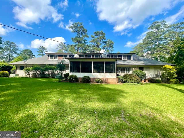 377 Old Club Road S, Macon, GA 31210