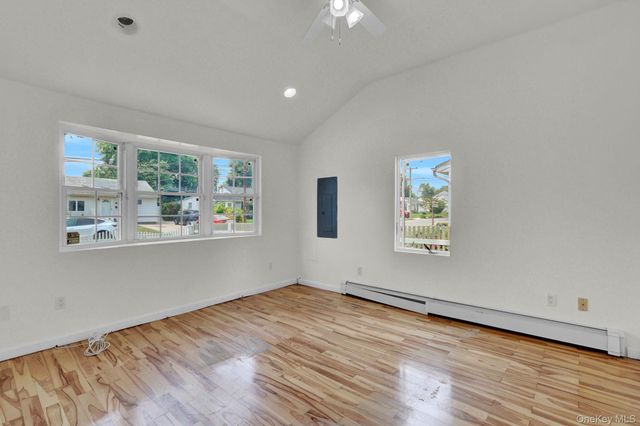 1431 Brooklyn Boulevard, Bay Shore, NY 11706