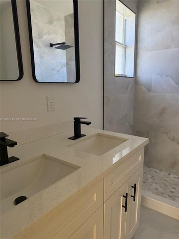 10870 SW 243rd Ln, Homestead, FL 33032