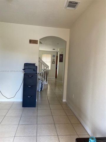 10870 SW 243rd Ln, Homestead, FL 33032