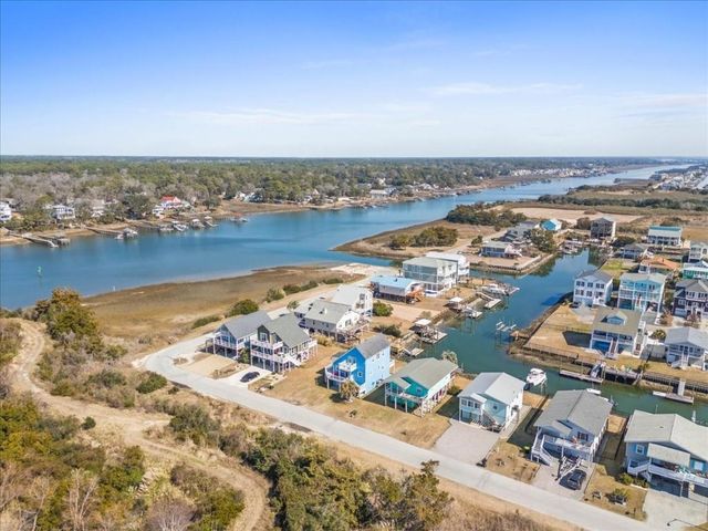 154 Sand Dollar St., Holden Beach, NC 28462