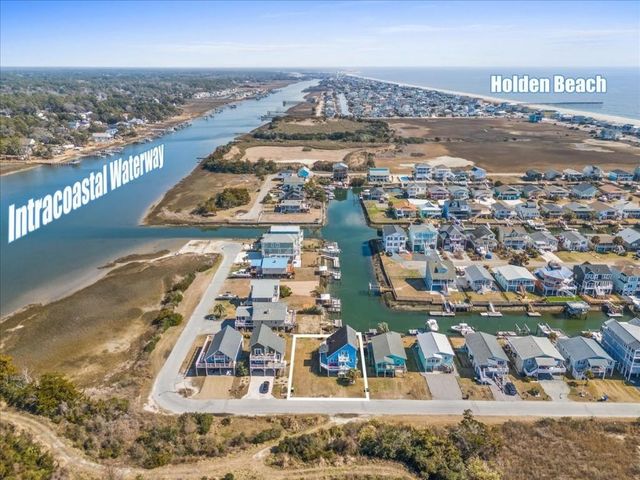154 Sand Dollar St., Holden Beach, NC 28462