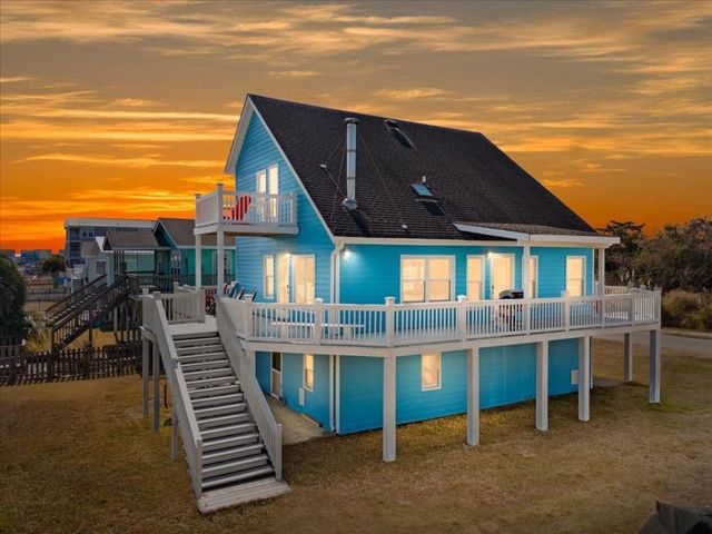 154 Sand Dollar St., Holden Beach, NC 28462