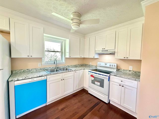 3918 Plains Avenue, Fort Payne, AL 35967